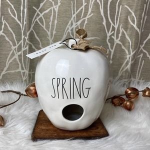 RAE DUNN SPRING APPLE HOME BIRDHOUSE NEW